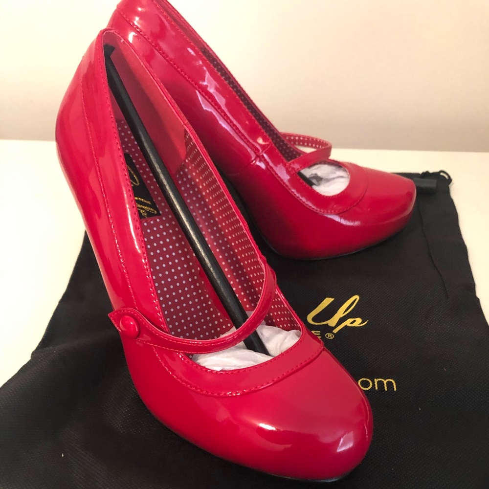 Brand new never worn Pin Up Girl Heels